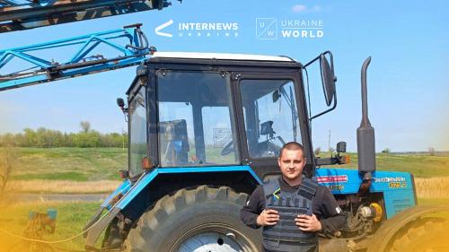 Story #157. "We cannot abandon our land:" A Farm Worker's Frontline Routine