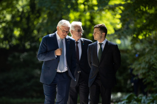 Ukraine Accepts Compromises on Donbas: Is this Good or Bad?